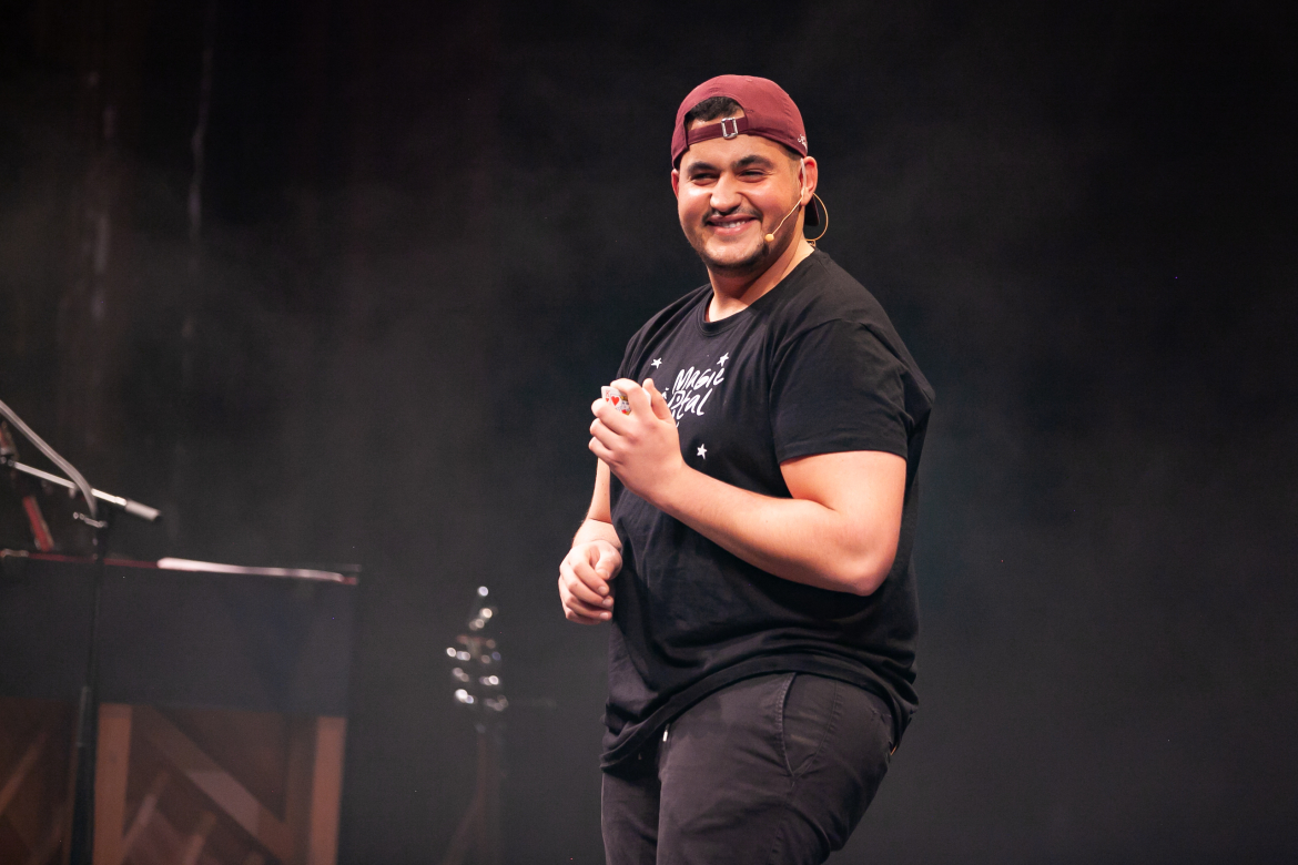 Kader Bueno, Festival Au Tours du Rire , association Magie à l'hôpital 